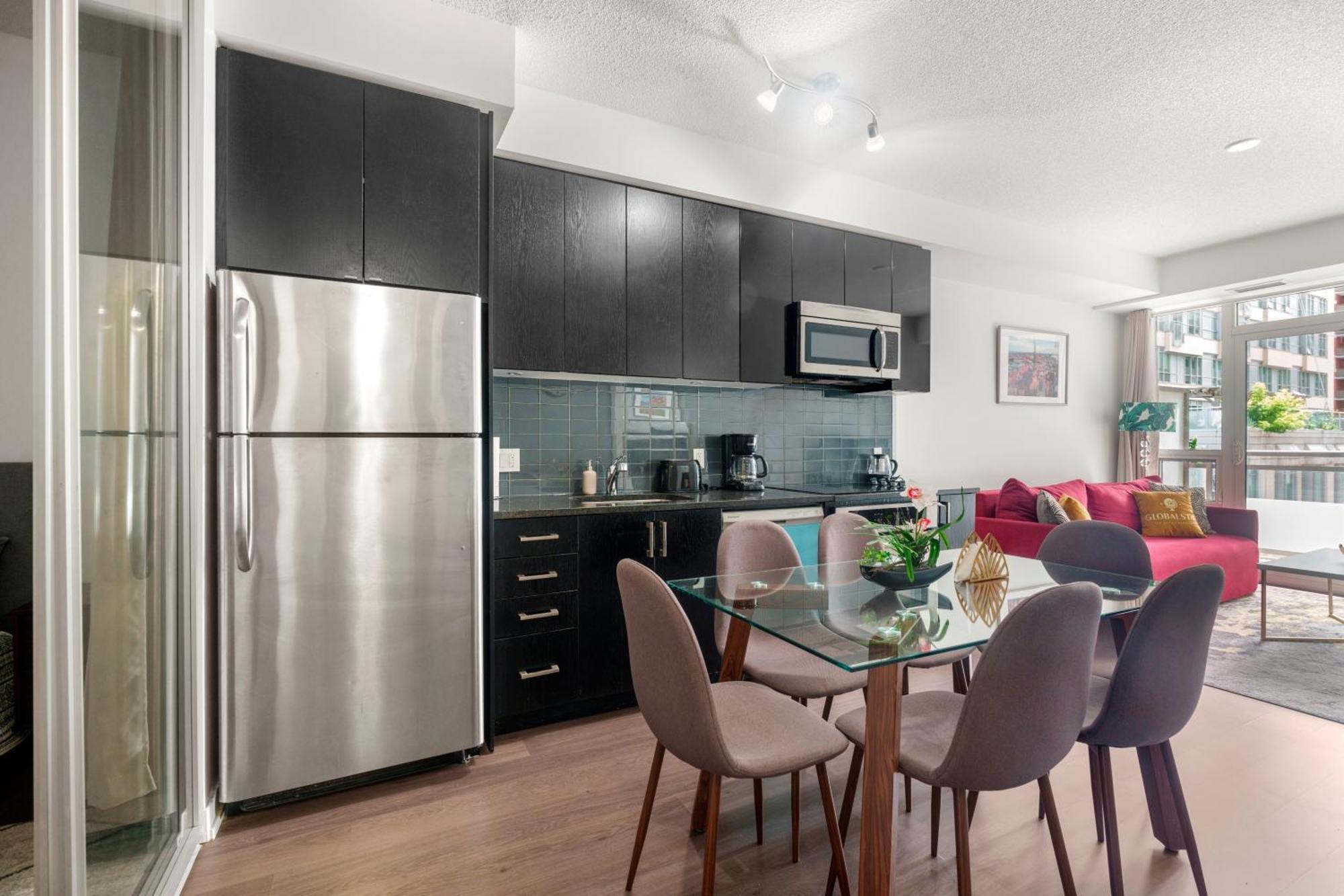 Modern Lillian St Apartments By Globalstay Toronto Exterior photo