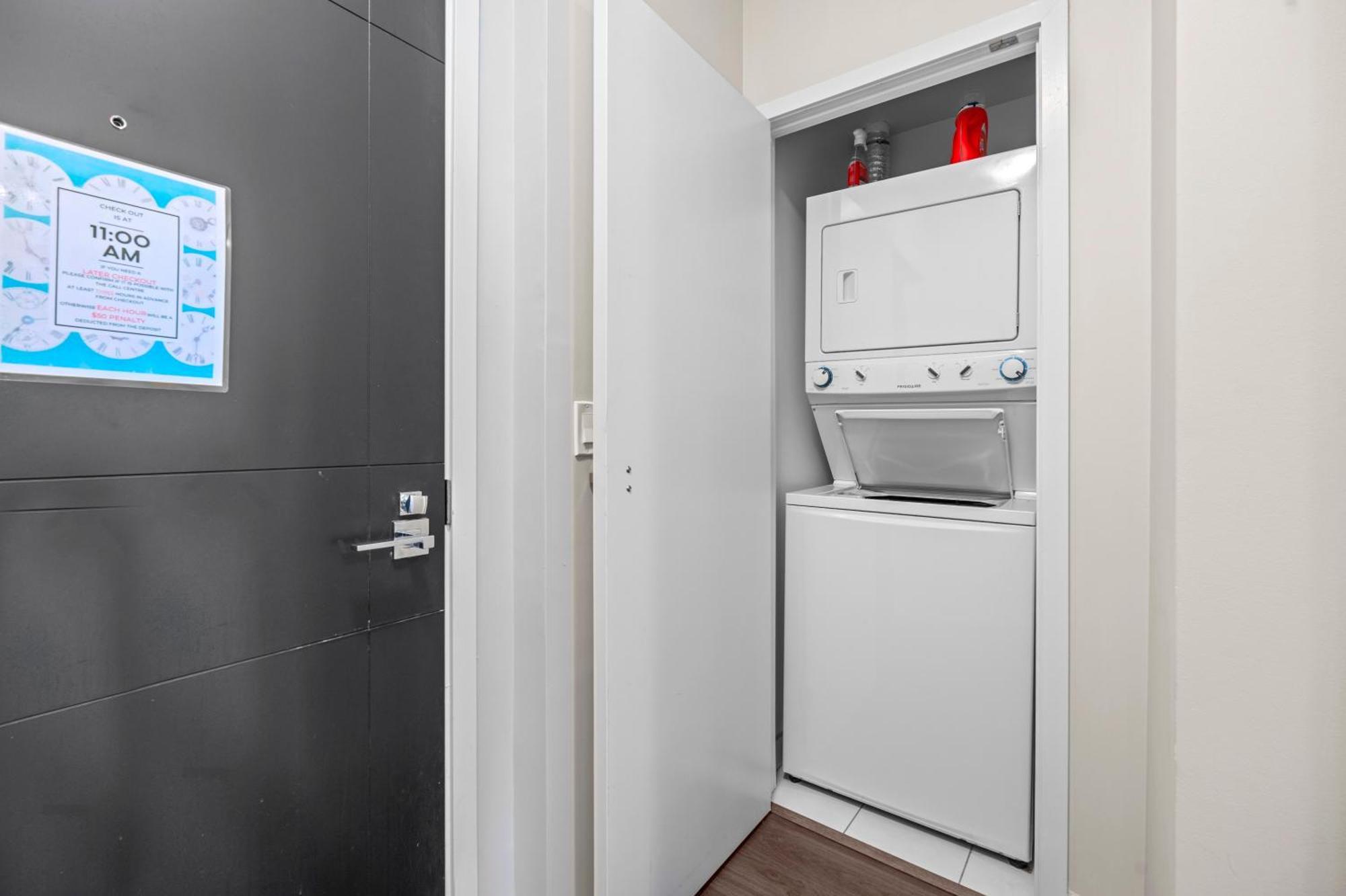 Modern Lillian St Apartments By Globalstay Toronto Exterior photo